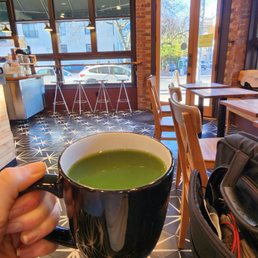Matcha tea. Very good. Don't know if it is ceremonial quality tho.