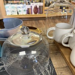 Aptos Foods - Glass cloche x2! Two sizes, one with a gold knob.
