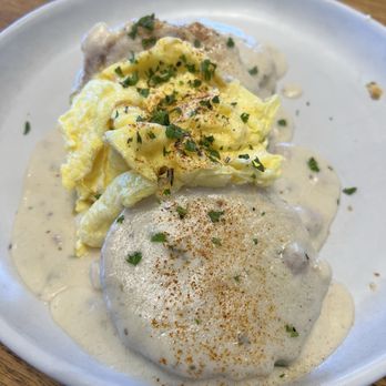 Prep & Pastry - Sausage and gravy with scrambled eggs - Breakfast & Brunch Near Me - Tucson, Arizona