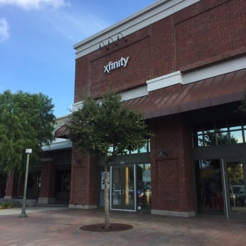 Xfinity Store by Comcast - entrance - Television Service Providers Near Me - Dublin, California