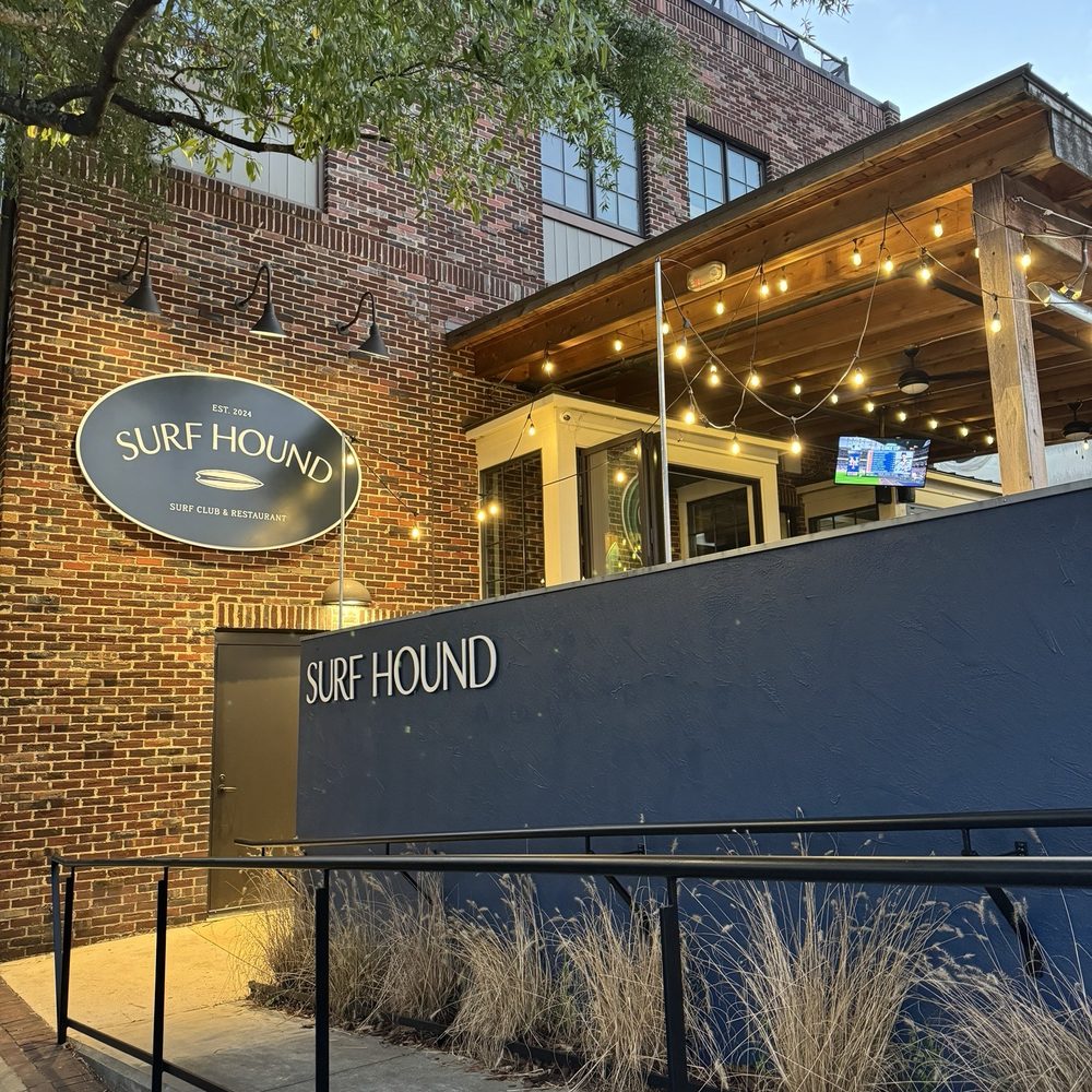 Surf Hound - Patio - Sports Bars Near Me - Mountain Brook, Alabama Surf Hound - Patio - Sports Bars Near Me - Mountain Brook, Alabama