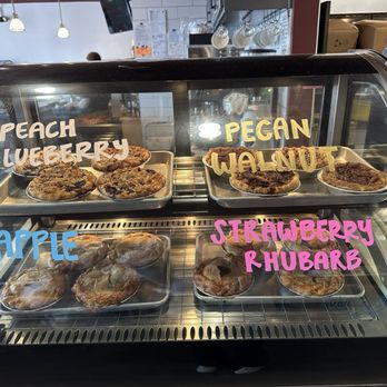 Toast Kitchen & Bakery - Pies: Peach Blueberry, Pecan Walnut, Apple, Strawberry Rhubarb - Breakfast & Brunch Near Me - Costa Mesa, California Toast Kitchen & Bakery - Pies: Peach Blueberry, Pecan Walnut, Apple, Strawberry Rhubarb - Breakfast & Brunch Near Me - Costa Mesa, California