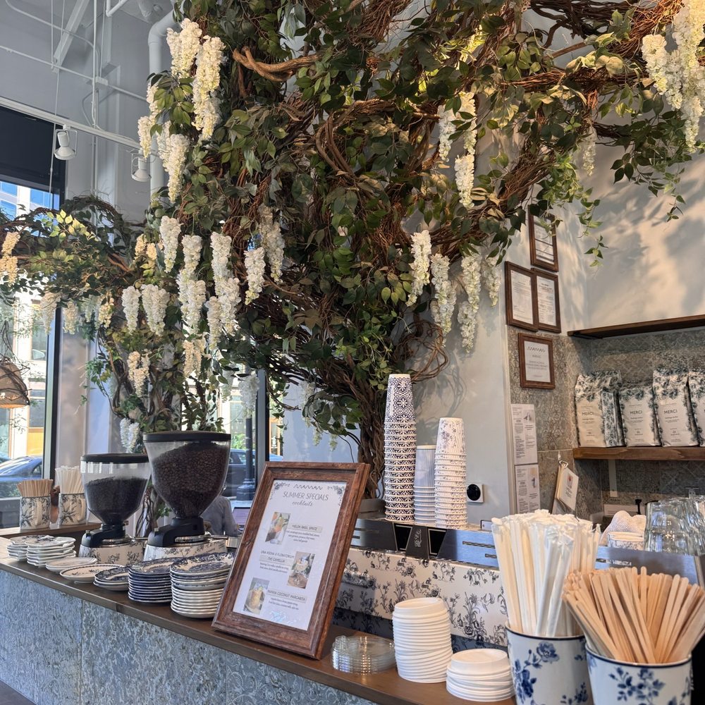 maman - Coffee area - Bakeries Near Me - Washington, DC, District of Columbia maman - Coffee area - Bakeries Near Me - Washington, DC, District of Columbia