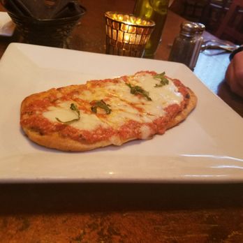 Noir Restaurant - Margarita flat bread - Pubs Near Me - Philadelphia, Pennsylvania Noir Restaurant - Margarita flat bread - Pubs Near Me - Philadelphia, Pennsylvania