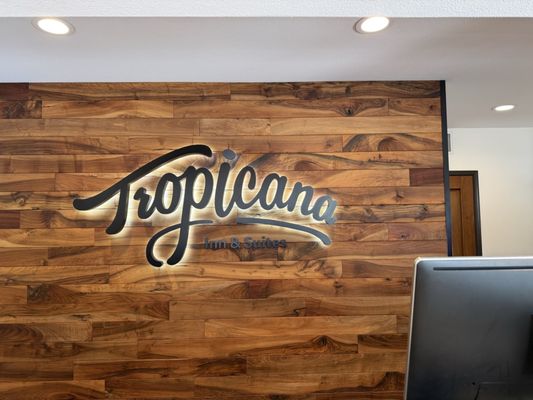 Tropicana Inn & Suites by null