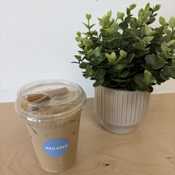 Reu Café - Reu Latte - Cafes Near Me - Hawthorne, California