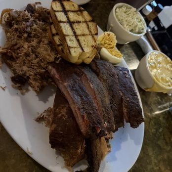 The Ozona Pig - Barbeque Near Me - Palm Harbor, Florida
