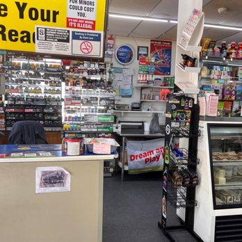 Village Hut - Front counter - Convenience Stores Near Me - St Meinrad, Indiana Village Hut - Front counter - Convenience Stores Near Me - St Meinrad, Indiana