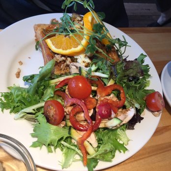 Leonhard's Café & Restaurant - Coffee & Tea Near Me - Charlottetown, Prince Edward Island