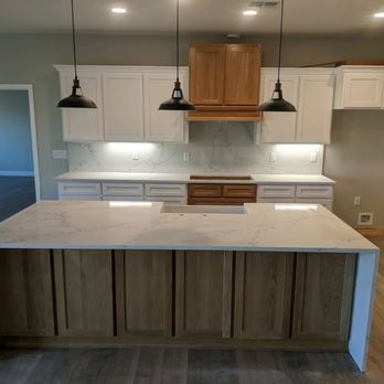 Eads Quality Top Shop - a kitchen with a large island - General Contractors Near Me - Kingman, Arizona Eads Quality Top Shop - a kitchen with a large island - General Contractors Near Me - Kingman, Arizona