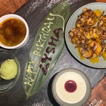 Guu Izakaya Toronto - Assorted desserts - Japanese Near Me - Toronto, Ontario
