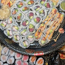 18 Maki Trio Platter 26 Maki Platter 18 Maki Trio Platter 26 Maki Platter