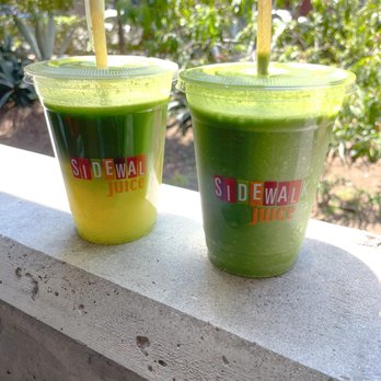 Sidewalk Juice - Green Energy Juice and El Nino Smoothie (16 oz) - Juice Bars & Smoothies Near Me - San Francisco, California