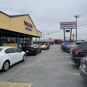 TOMMY’S RESTAURANT - Updated September 2024 - 72 Photos & 142 Reviews ...