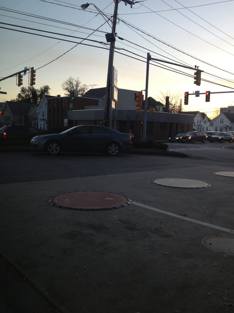 CUMBERLAND FARMS Updated August 2024 108 ster St, Manchester
