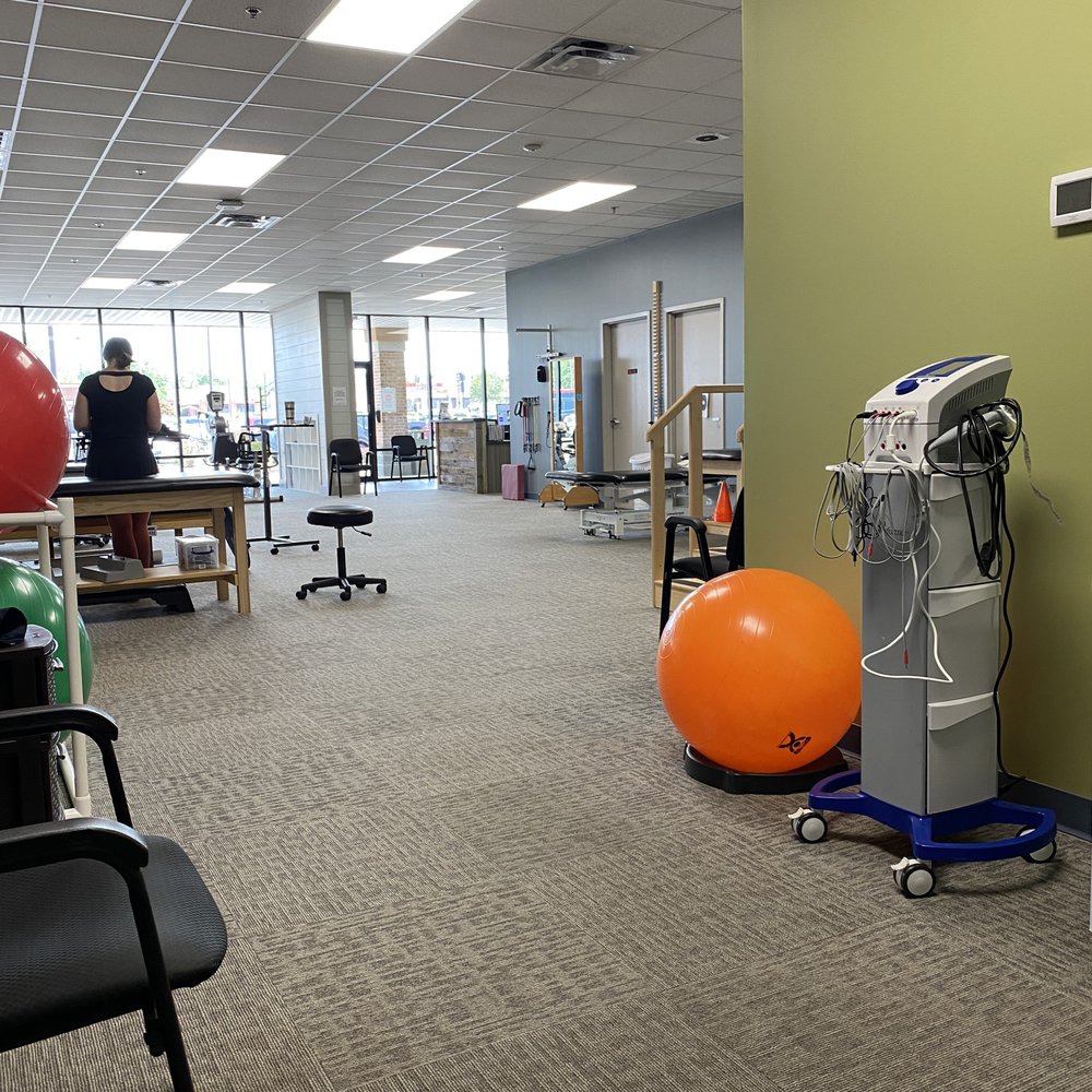KORT Physical Therapy - La Grange - Therapy area - Physical Therapy Near Me - La Grange, Kentucky KORT Physical Therapy - La Grange - Therapy area - Physical Therapy Near Me - La Grange, Kentucky