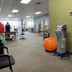 KORT Physical Therapy - La Grange - Therapy area
