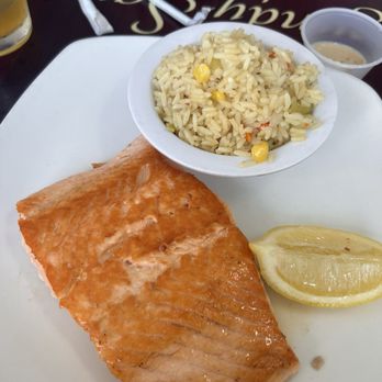 Burgundy Square Cafe - Salmon dinner - Cafes Near Me - Venice, Florida