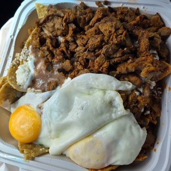 Carnitas La Chingona - Asada chilaquiles plate - Mexican Near Me - Whittier, California