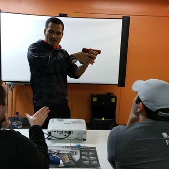 Concealed Carry Dynamics - Teaching students about proper grip - Firearm Training Near Me Concealed Carry Dynamics - Teaching students about proper grip - Firearm Training Near Me