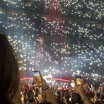 Moda Center - The Moda Center was packed completely FULL and I see why. What a great performance. - Stadiums & Arenas Near Me - Portland, Oregon