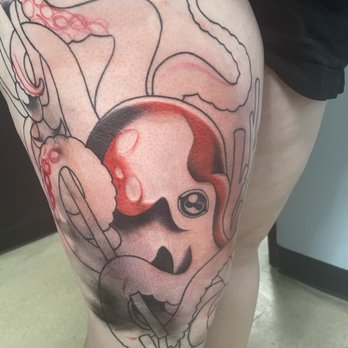 Esperanza Ink Tattoos - Tattoo Near Me - Montclair, California