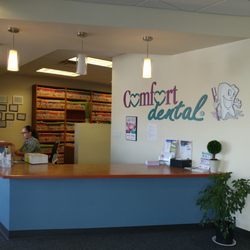 Comfort Dental - Rio Bravo - Front desk