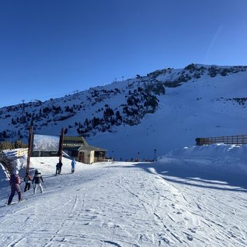 Eagle Lodge - Ski Resorts Near Me - Mammoth Lakes, California Eagle Lodge - Ski Resorts Near Me - Mammoth Lakes, California