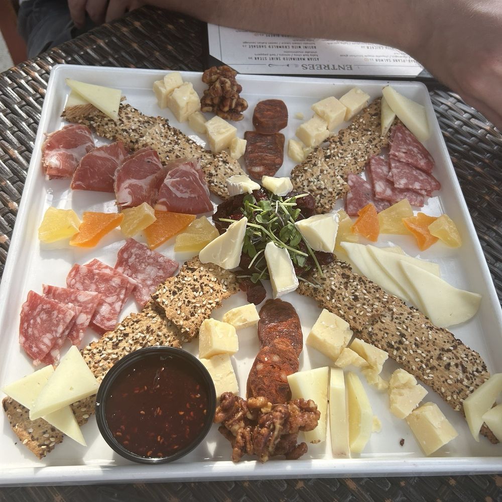 JJ Coopers - Charcuterie board - Bars Near Me - Long Beach, New York