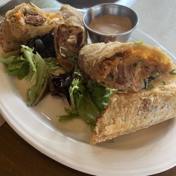 Julep Kitchen & Bar - 2 Southern Eggrolls - Barbeque Near Me - Annapolis, Maryland