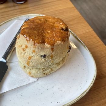 Loudons New Waverley - Scone - Breakfast & Brunch Near Me - Edinburgh, EDH