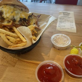 Krunch Burger - My burger - Burgers Near Me - La Mirada, California Krunch Burger - My burger - Burgers Near Me - La Mirada, California