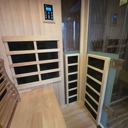 The Salty Turtle Float Center - Inside the dry salt room - and did exhale