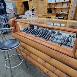 Has Guns - Handguns, Glock, Smith&Wesson, Taurus, Springfield, Ruger, and More