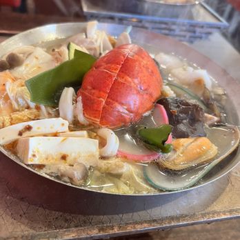 Tasty Pot - 12. Seafood Lobster Hot Soup - Taiwanese Near Me - Stockton, California Tasty Pot - 12. Seafood Lobster Hot Soup - Taiwanese Near Me - Stockton, California