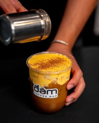 đậm coffee bar by null