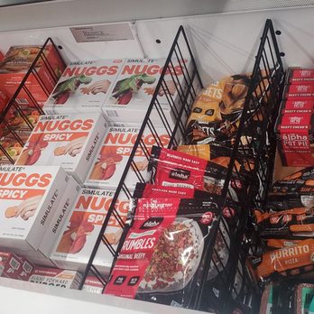 Earnest Foods - a variety of snacks on display - Grocery Near Me - Queens, New York