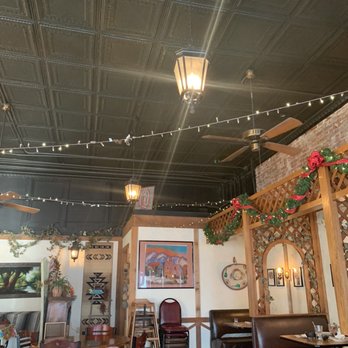 Lopez De Mexico - the interior of a restaurant - Mexican Near Me - Atchison, Kansas