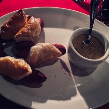 Dear John’s - Pigs in blanket appetizer special. Described as kobe beef, that is not kobe beef, it is sausage. - American Near Me - Culver City, California