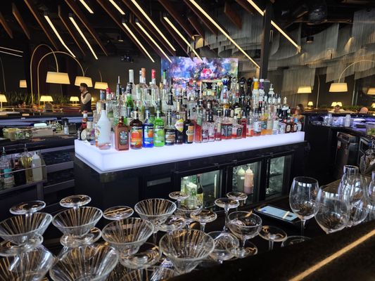 The H Orlando by null