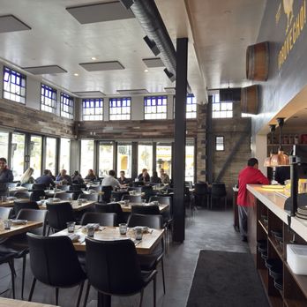 Limon - Dining room - Tapas/Small Plates Near Me - Burlingame, California Limon - Dining room - Tapas/Small Plates Near Me - Burlingame, California