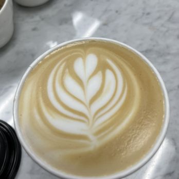 Offset Coffee Roasters - Latte - Coffee & Tea Near Me - El Segundo, California