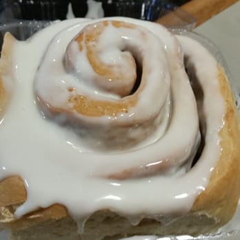 Maltby Cafe - Gigantic roll for two - American Near Me - Snohomish, Washington Maltby Cafe - Gigantic roll for two - American Near Me - Snohomish, Washington
