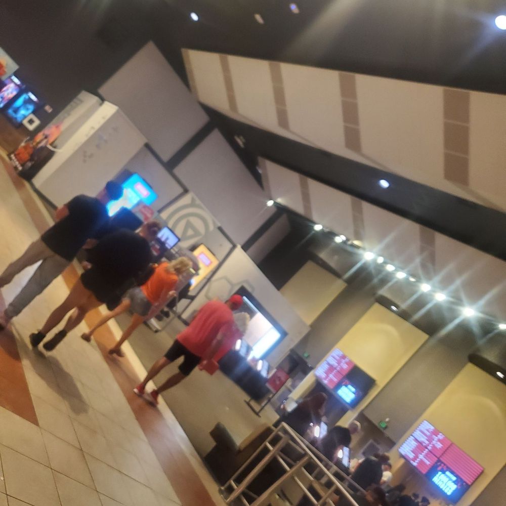 Cinemark West Plano XD and ScreenX - Cinema Near Me - Plano, Texas