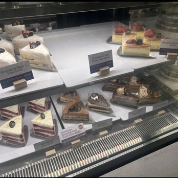 Paris Baguette - Bakeries Near Me - Owings Mills, Maryland