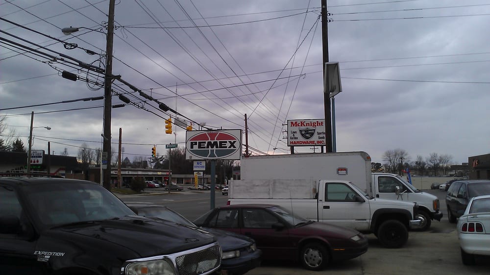 RINCON’S AUTO SERVICE Updated August 2024 1801 E Bessemer Ave, Greensboro, North Carolina