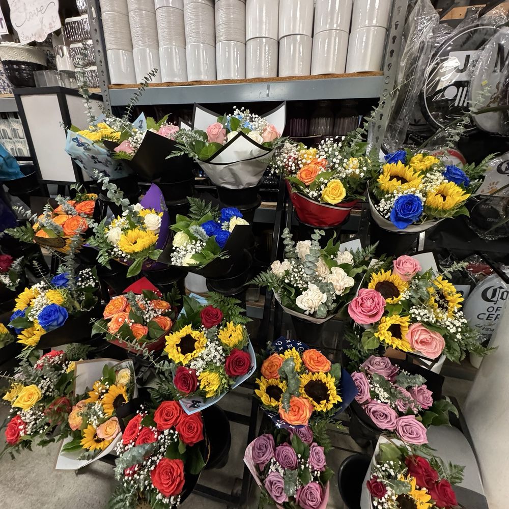 Imperial Florist - $30 bouquet - Florists Near Me - Norwalk, California Imperial Florist - $30 bouquet - Florists Near Me - Norwalk, California
