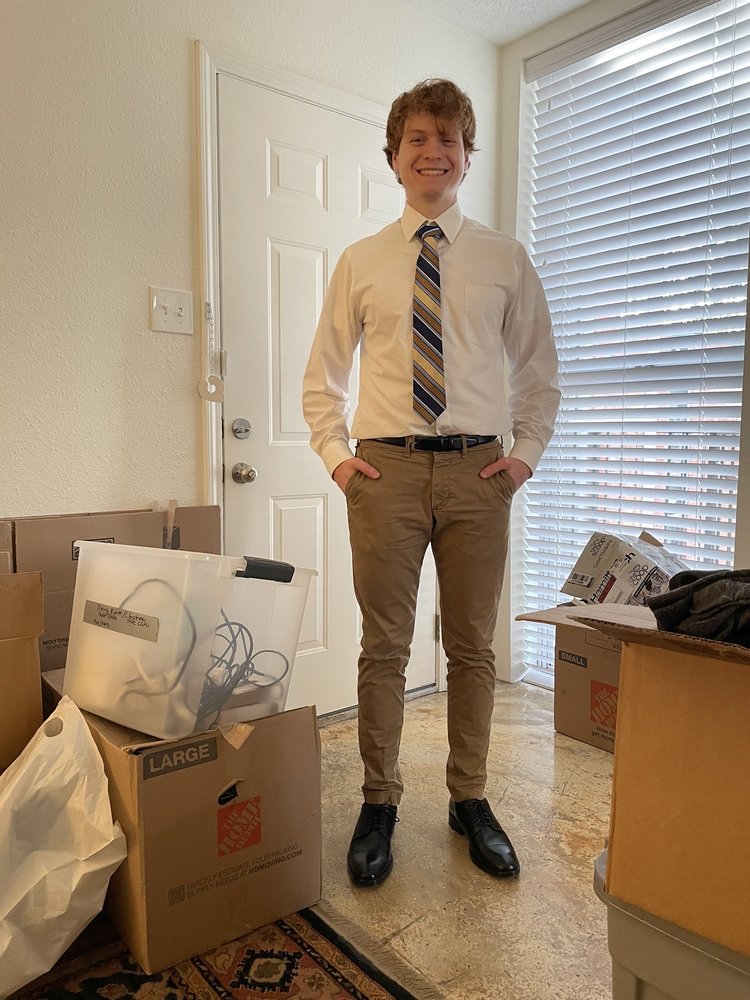 MEN’S WEARHOUSE Updated October 2024 37 Photos & 72 Reviews 1947