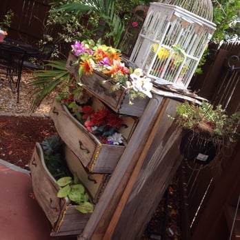 Sweet Savannah's - Cute backyard garden dresser dècor - Ice Cream & Frozen Yogurt Near Me - Marathon, Florida Sweet Savannah's - Cute backyard garden dresser dècor - Ice Cream & Frozen Yogurt Near Me - Marathon, Florida