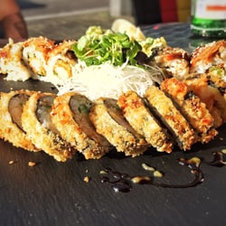 Mirai Sushi - Dragon Roll und vegetarisch mit Spargel